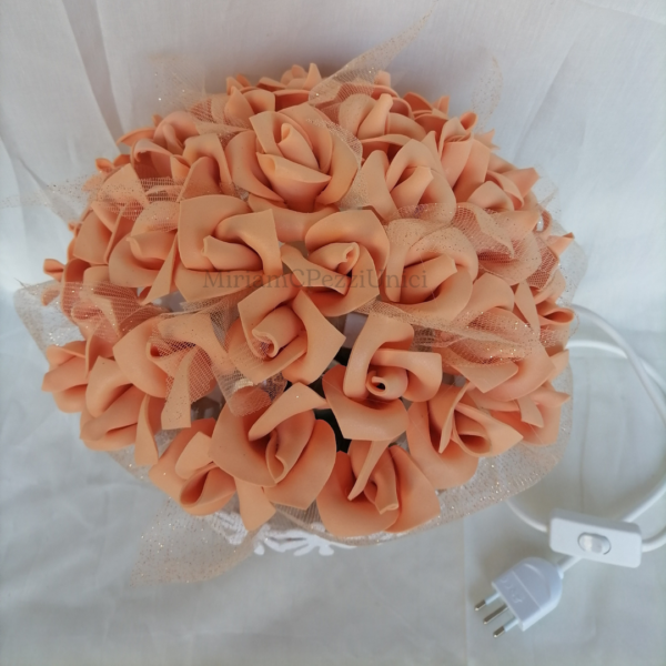 Lampada "Cesto di boccioli di rosa pesco" - immagine 3