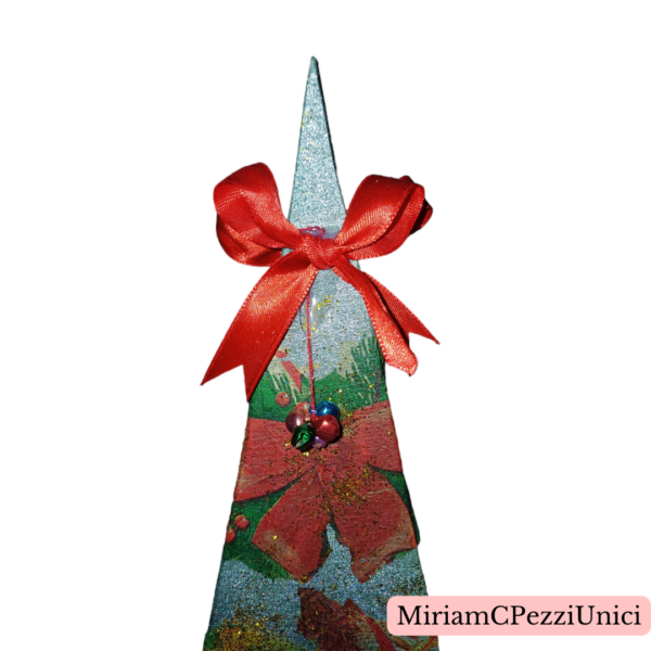 alberello in legno decorato a decupage babbo Natale con campanello - immagine 2
