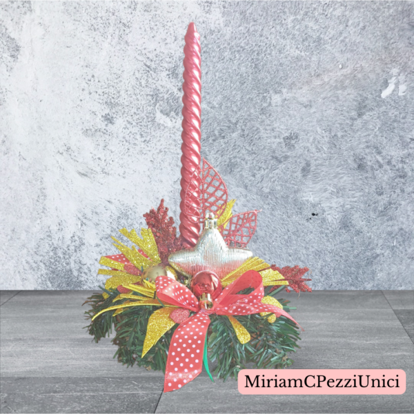 candela rossa_base terracotta_decorata con verde_ pigne e stella argento